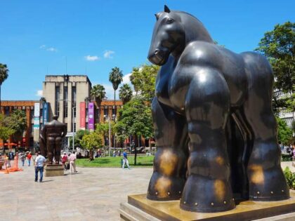 Plaza de botero