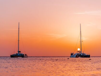 Puesta de Sol en Catamaran