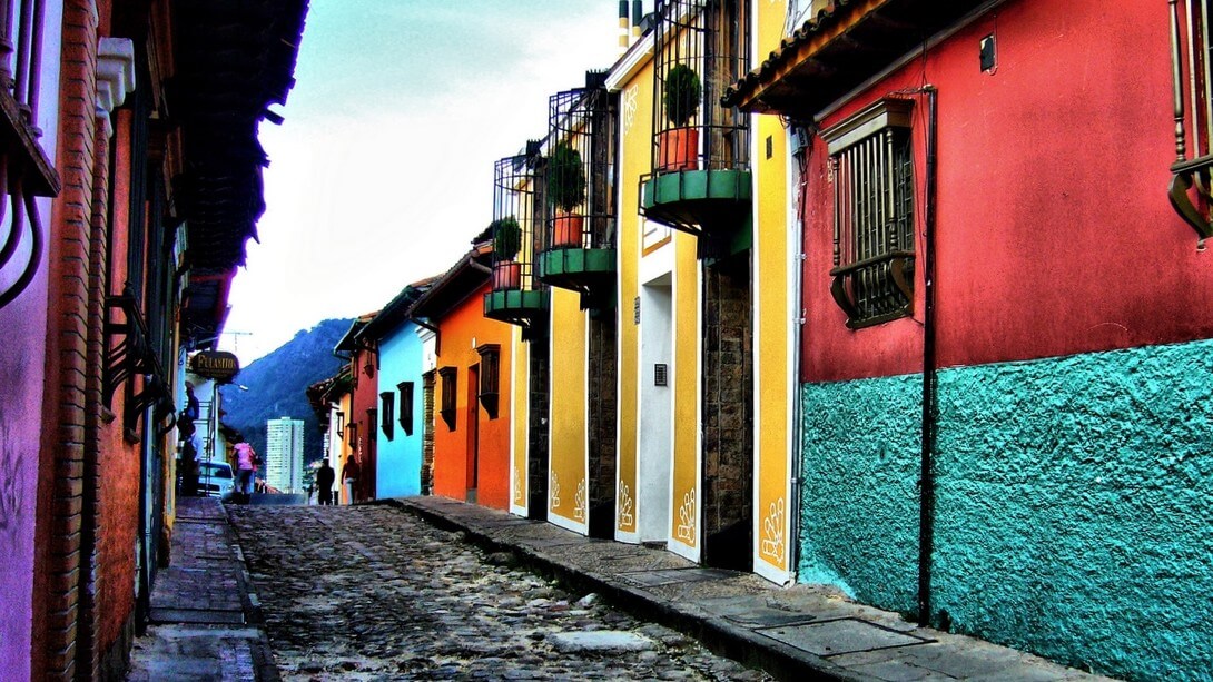 Bogota-Colombia-Barrio-de-La-Candelaria