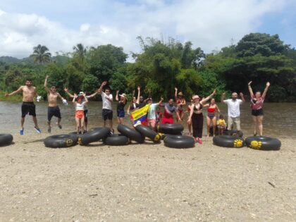 Grupos de Neumaticos Tour