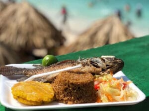 almuerzo-playablanca-abordak