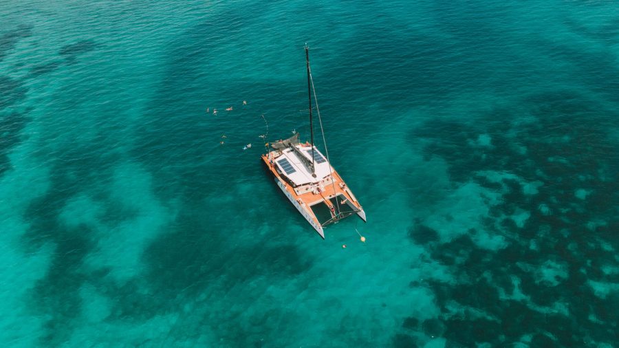 CATAMARAN ISLAS DEL ROSARIO